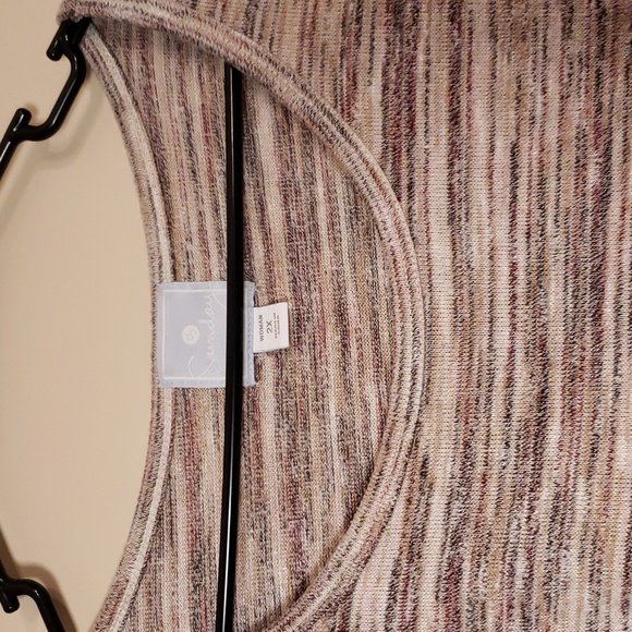 Plus Size Sweater - Picture 2 of 5